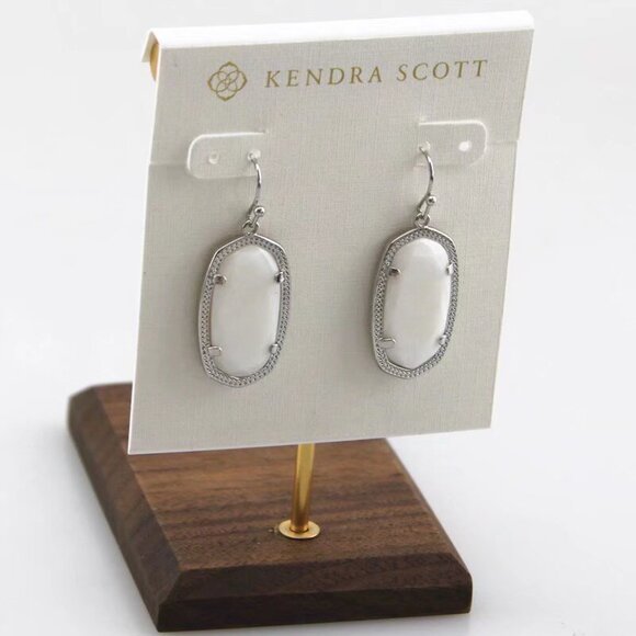 Kendra Scott Stud Earrings - Picture 2 of 3